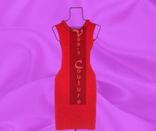 Cargar imagen en el visor de la galería, Vee&#39;s Couture Beaded Braid Dress 1
