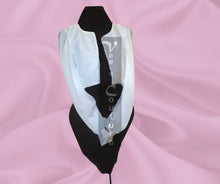 Cargar imagen en el visor de la galería, Vee&#39;s Long Sleeve Bolero White 2
