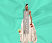 Charger l&#39;image dans la galerie, Vee&#39;s Pleated Jewel bridal dress 1

