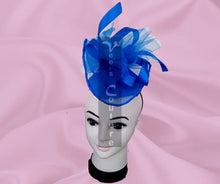Load image into Gallery viewer, Vee&#39;s Couture Hat Sapphi 1

