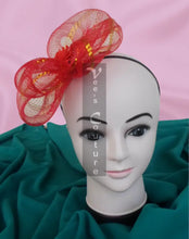 Cargar imagen en el visor de la galería, Vee&#39;s Couture Spiral Web Fascinators 1 
