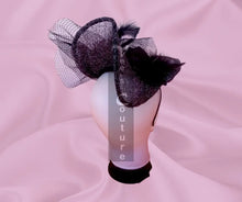 Charger l&#39;image dans la galerie, Vee&#39;s Couture Hat Viola 2
