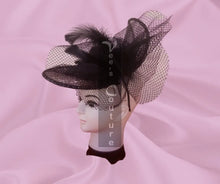 Load image into Gallery viewer, Vee&#39;s Couture Hat Viola 3
